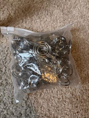 Amazon Spiral picture or card holders in Silver